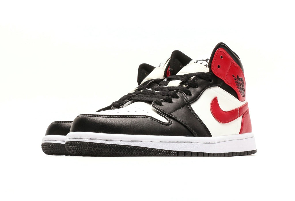 Air Jordan 1 Mid Black Toe