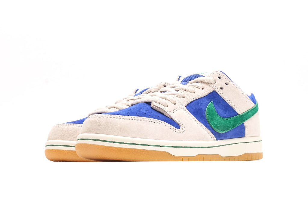 SB Dunk Low "Malachite/Hyper Royal"