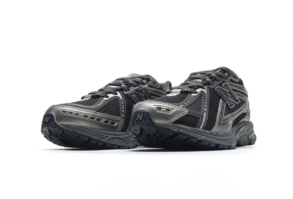 New Balance 1906R Black Silver
