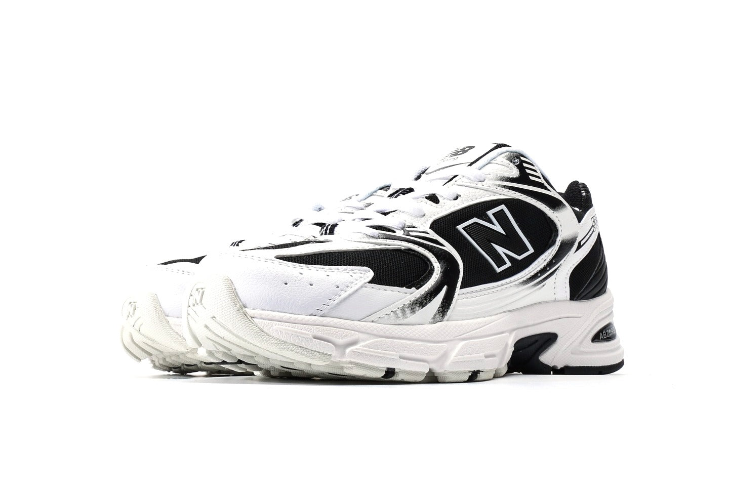 New Balance 530v2 White Black