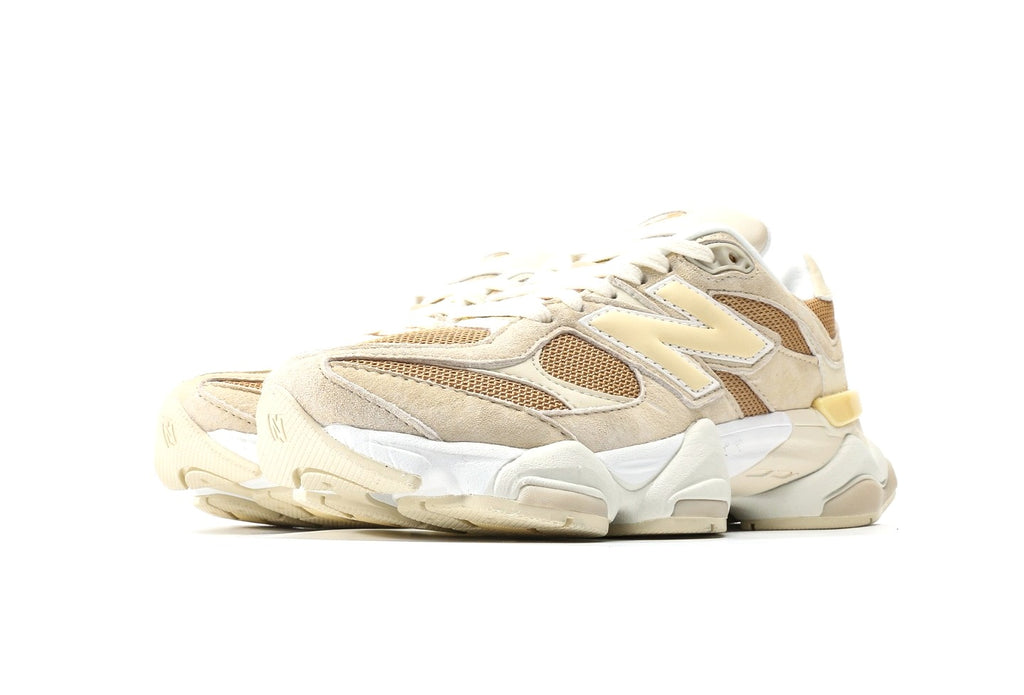 New Balance 9060 Sea Salt Beige