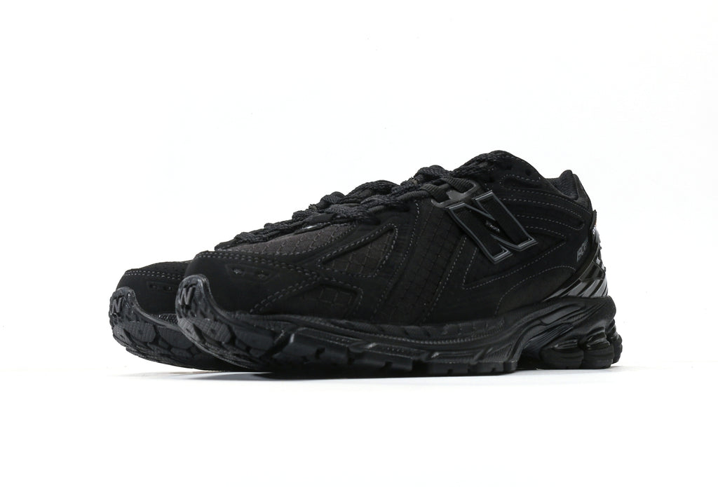 New Balance 1906R "Cordura Pack"