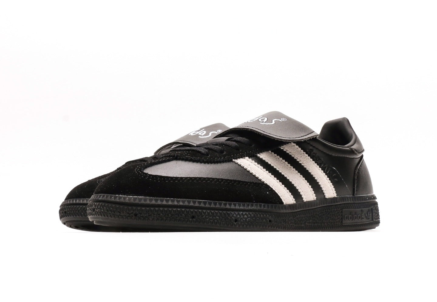 Handball Spezial "Black White"