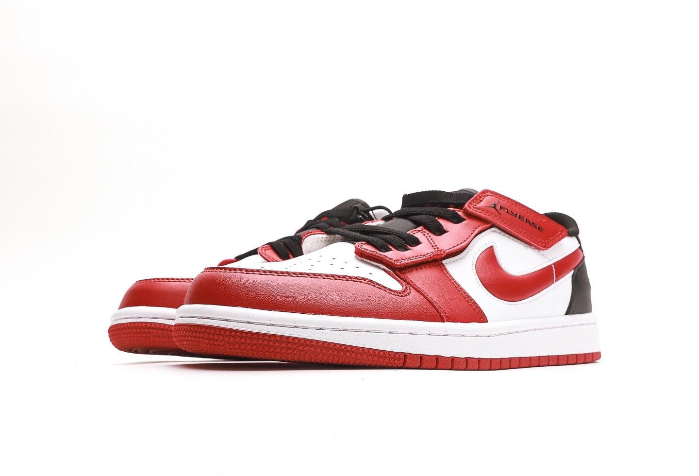 Air Jordan 1 Low FlyEase “Gym Red”