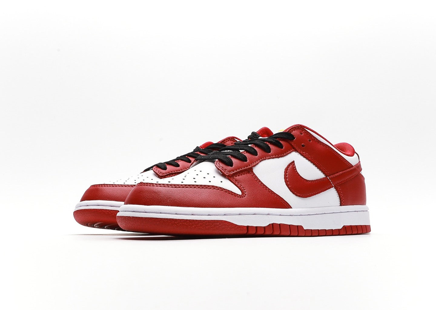 Dunk Low Gym Red