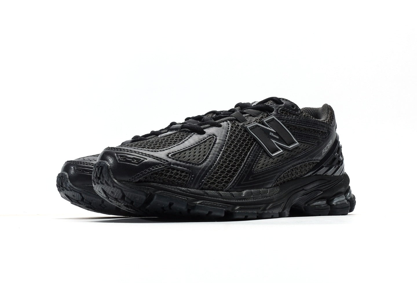 New Balance 1906R "Black Metallic"