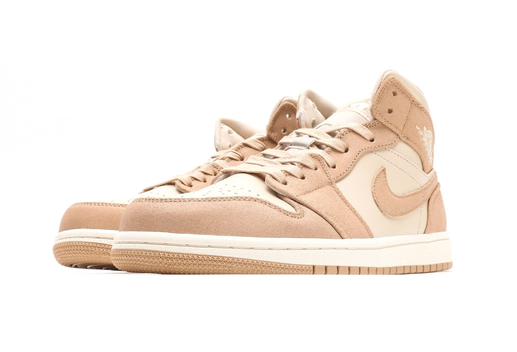 Air Jordan 1 Mid "Light Tan"