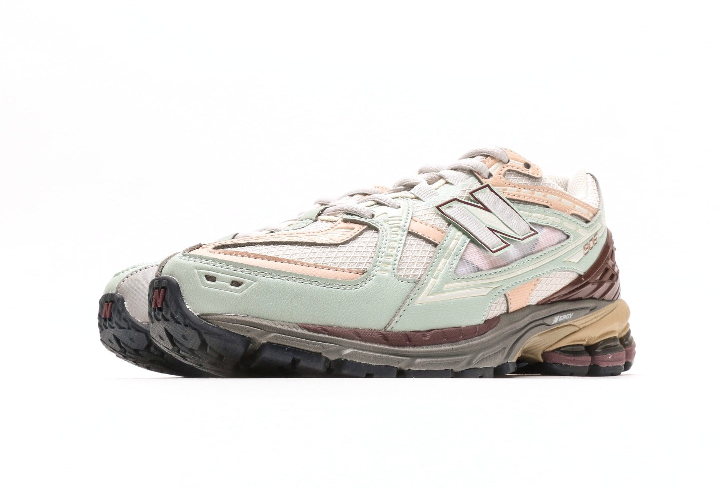 New Balance 1906U "Clay Ash"