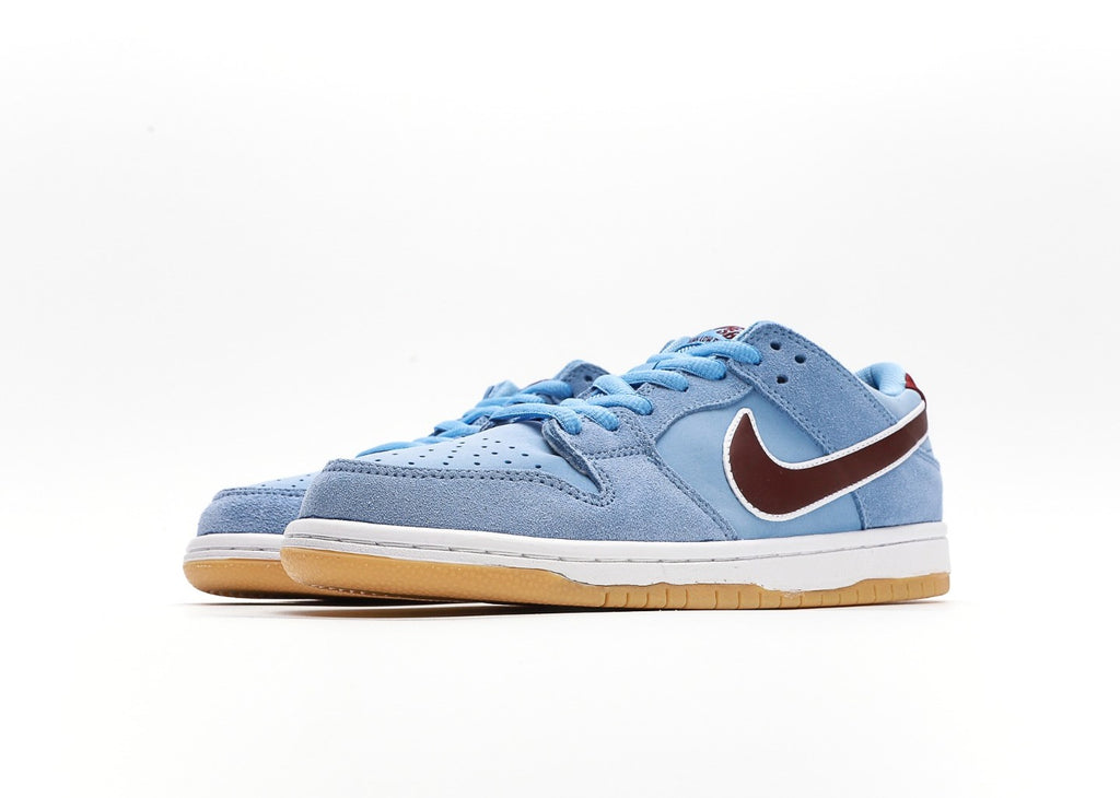 SB Dunk Low Phillies Bubblegum