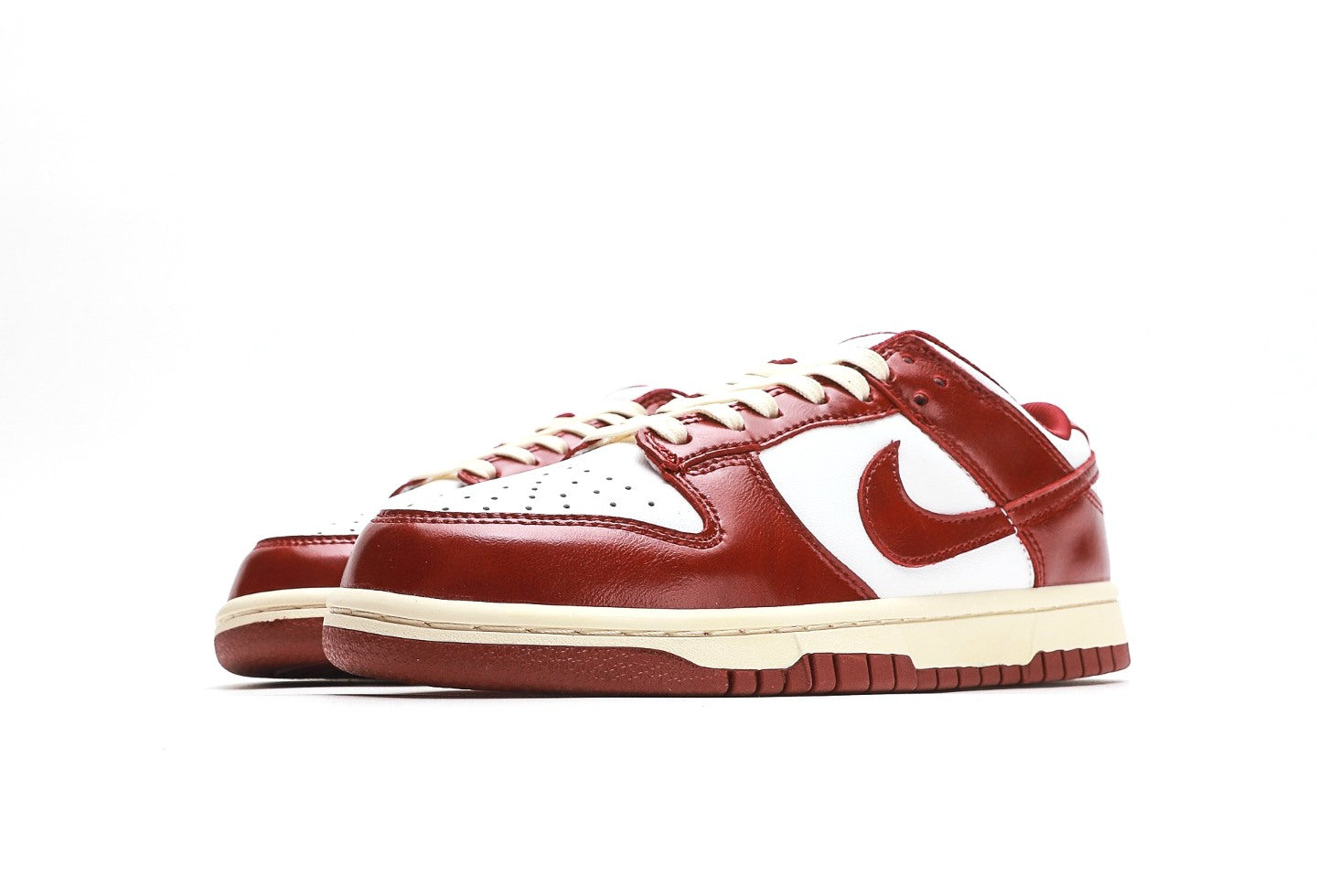 Dunk Low PRM Team Red