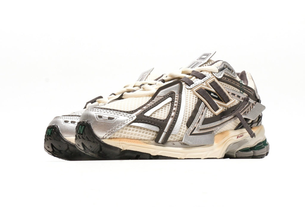 New Balance 1906A "Silver Gold Metallic"