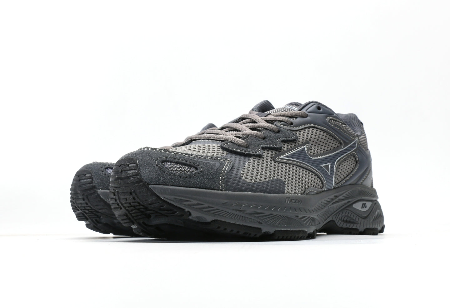 Mizuno RACER S