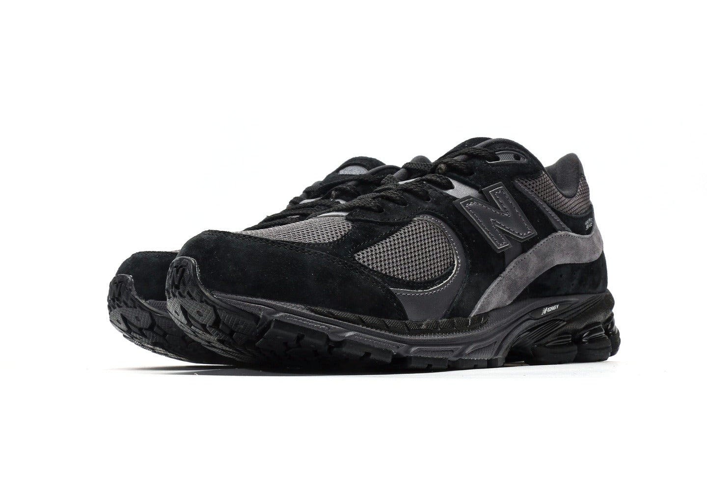 New Balance 2002R "Black Dark Grey"