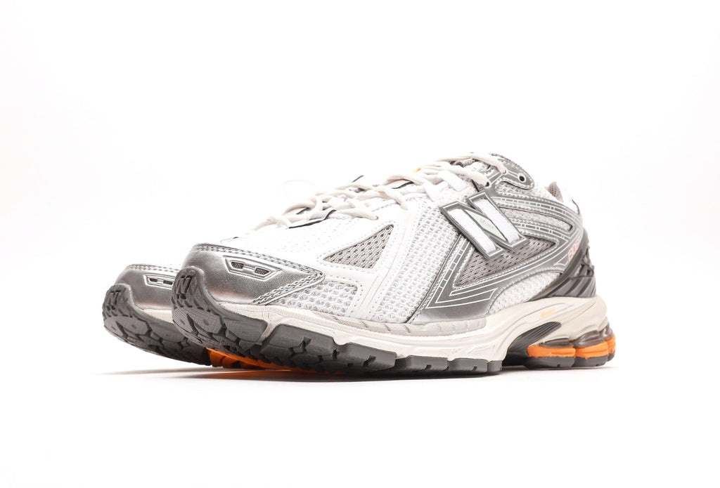 New Balance 1906R "Silver Orange"