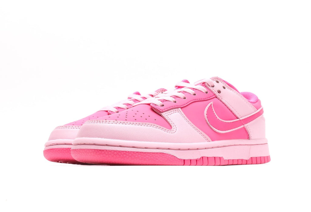 Dunk Low Hyper Pink
