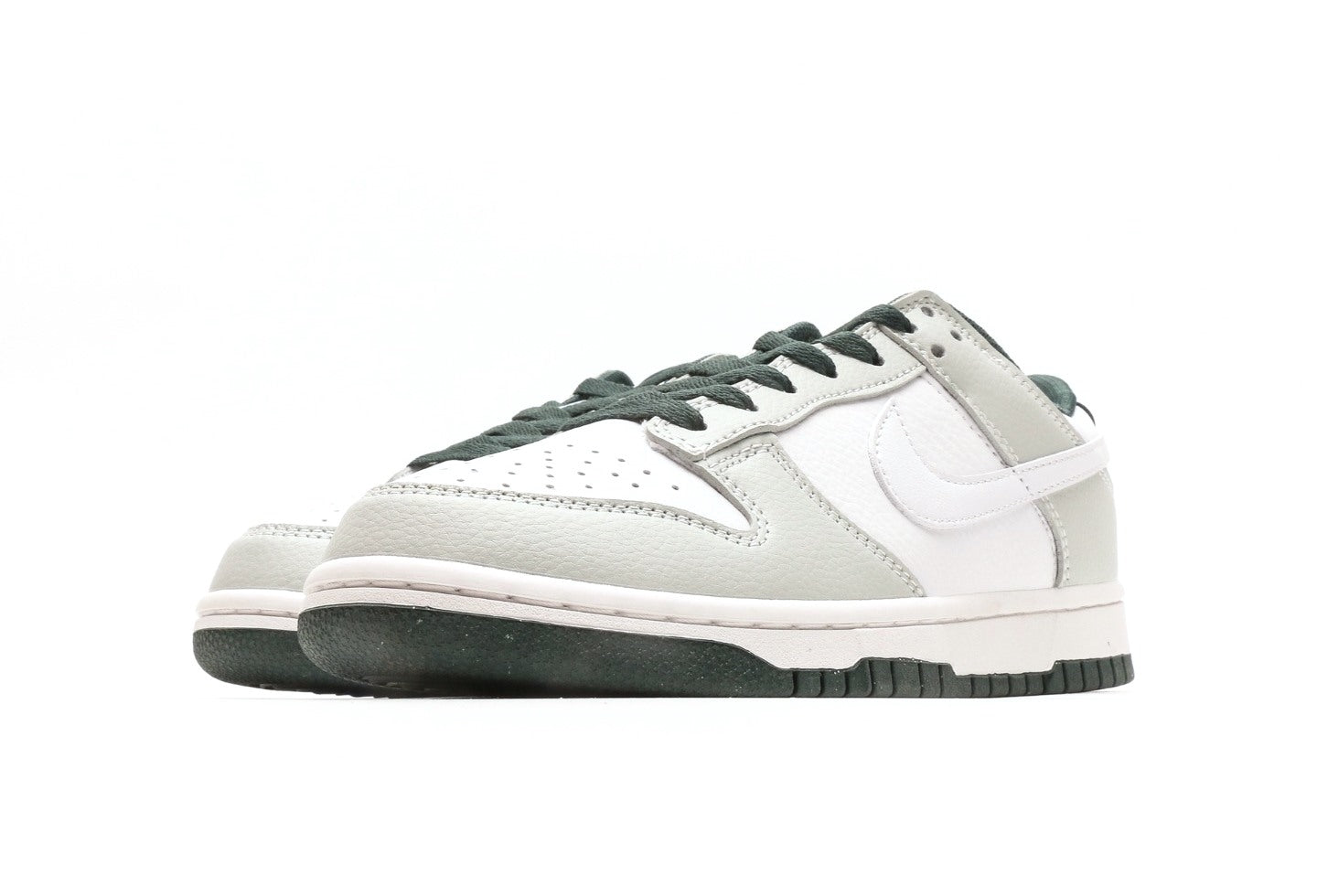 Dunk Low Photon Dust Vintage Green