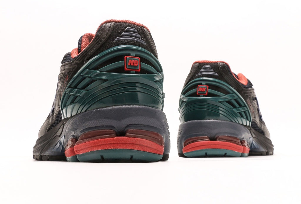 New Balance 1906R "Phantom New Spruce"
