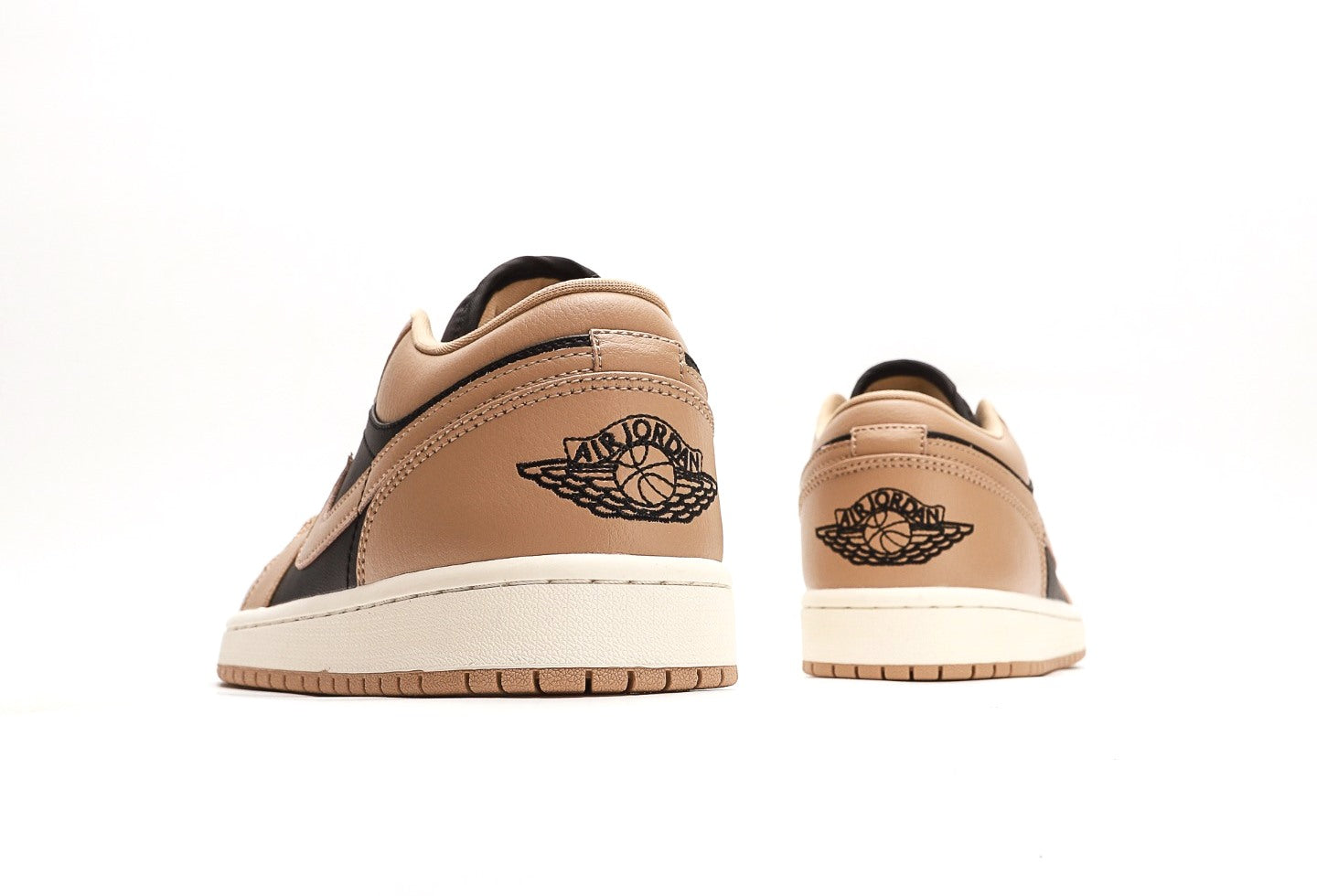 Air Jordan 1 Low 'Desert'