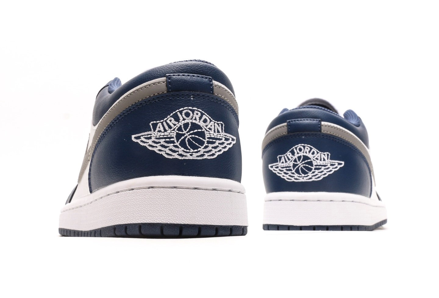 Air Jordan 1 Low Midnight Navy