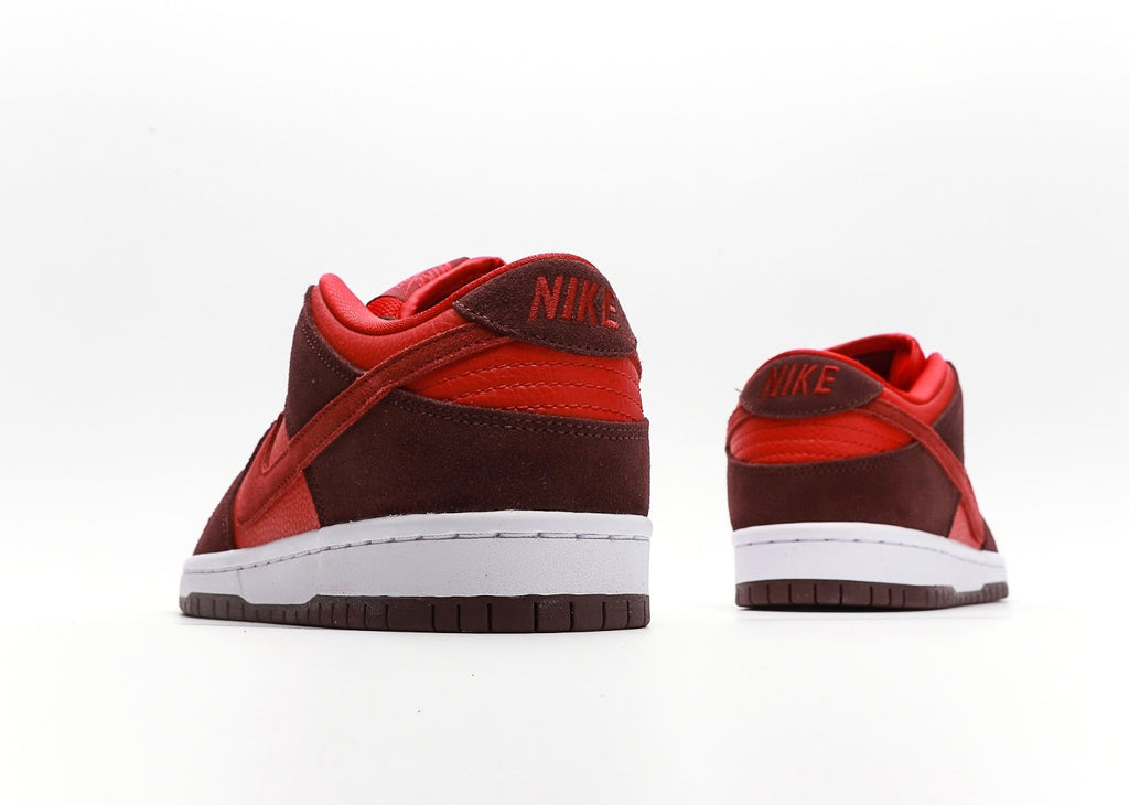 SB Dunk Low Cherry [PK GOD]