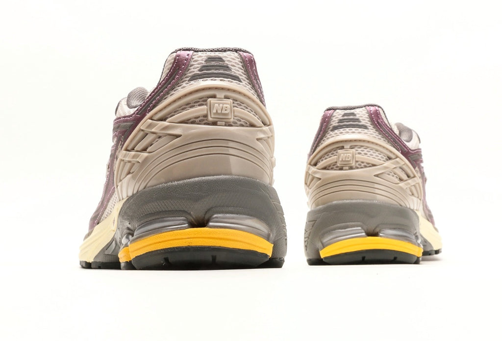 New Balance 1906R Licorice