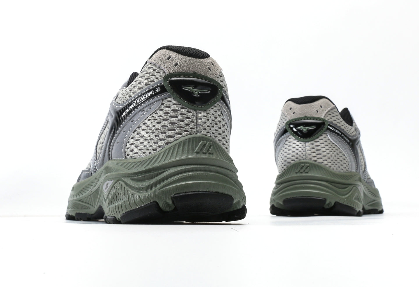Mizuno RACER S