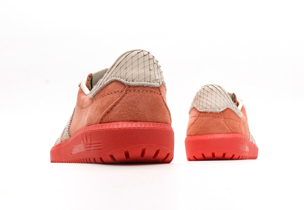 Bermuda "Preloved Scarlet"