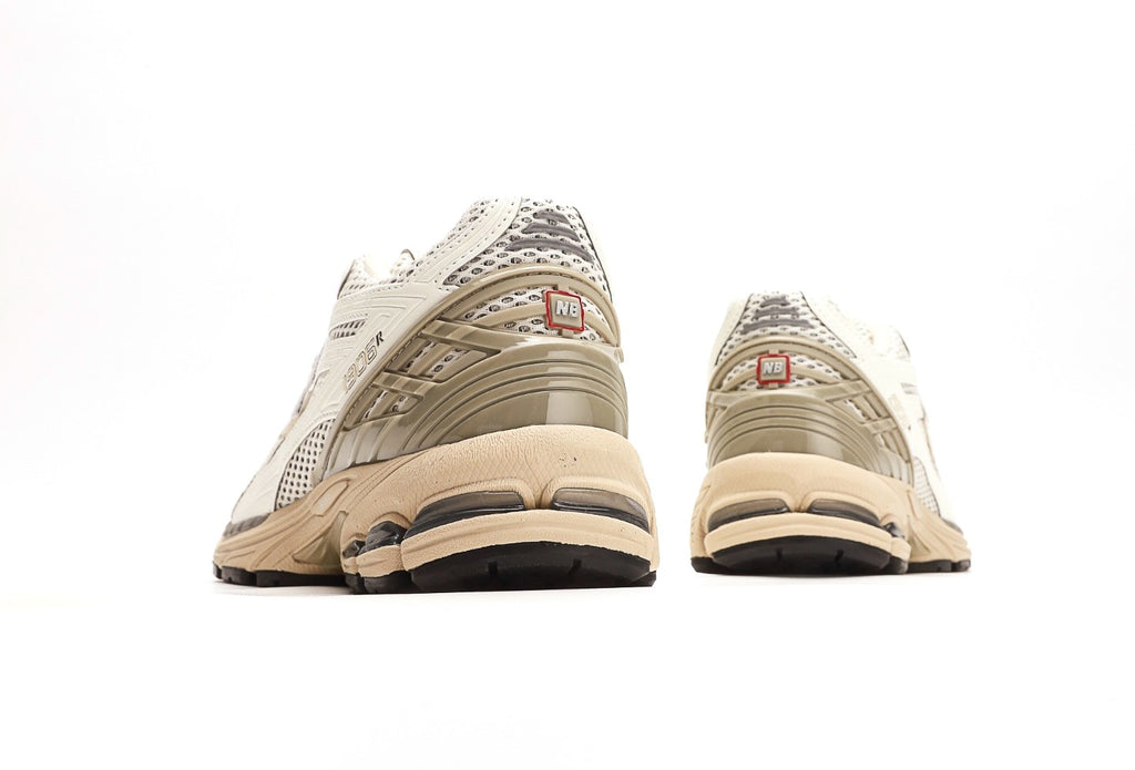 New Balance 1906R "Sea Salt Marblehead"