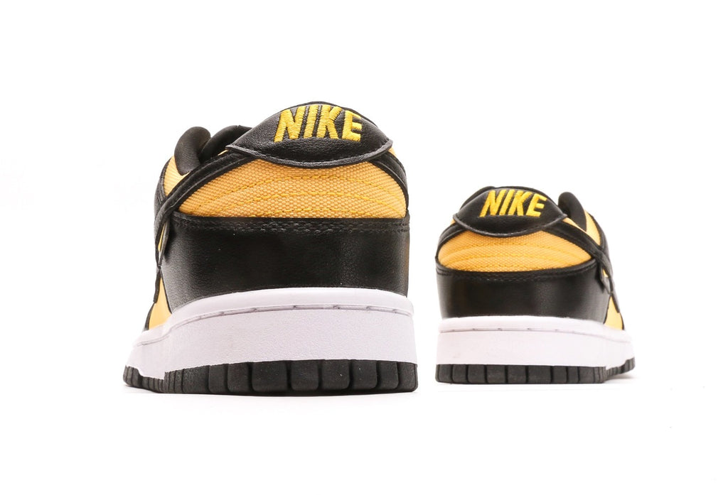 Dunk Low "Black/University Gold"