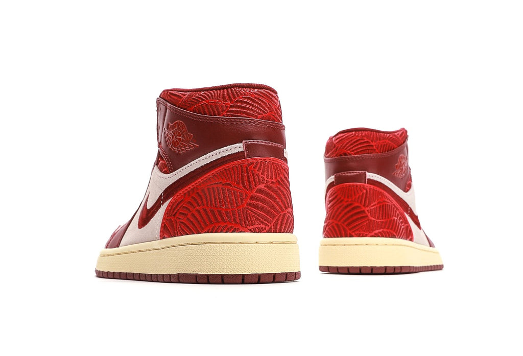 Air Jordan 1 Mid SE Tiki Leaf Team Red