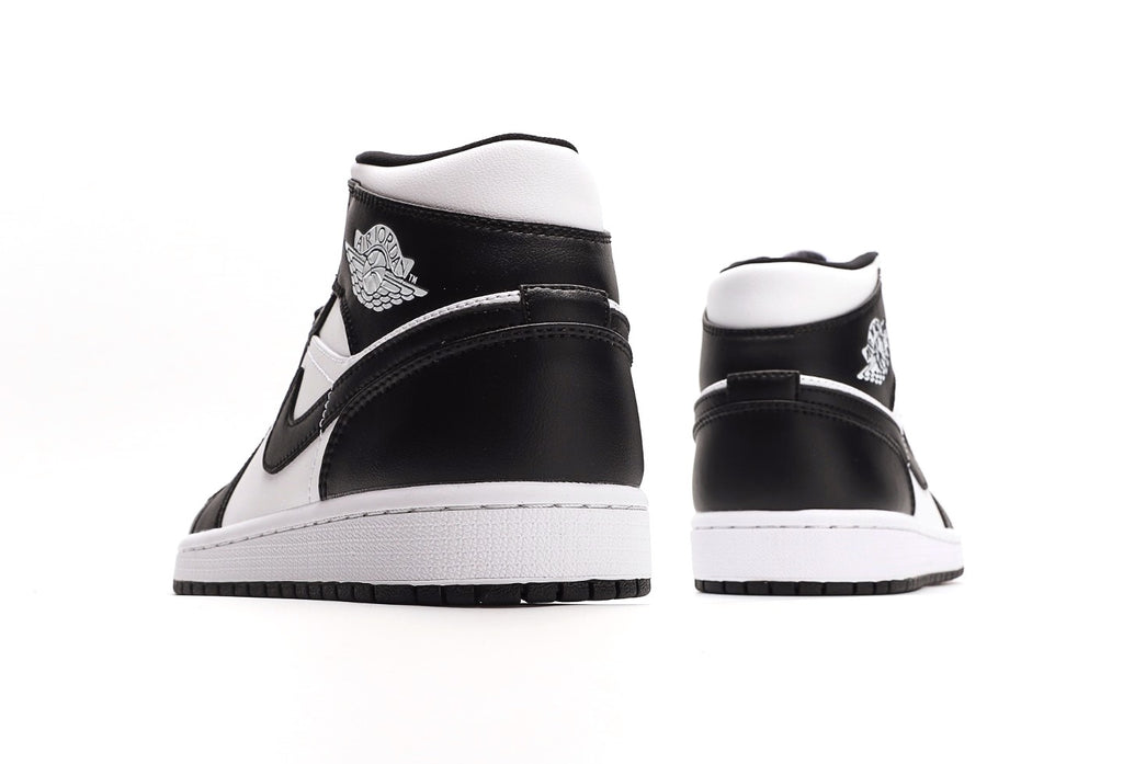 Air Jordan 1 Mid 'Panda' Black White