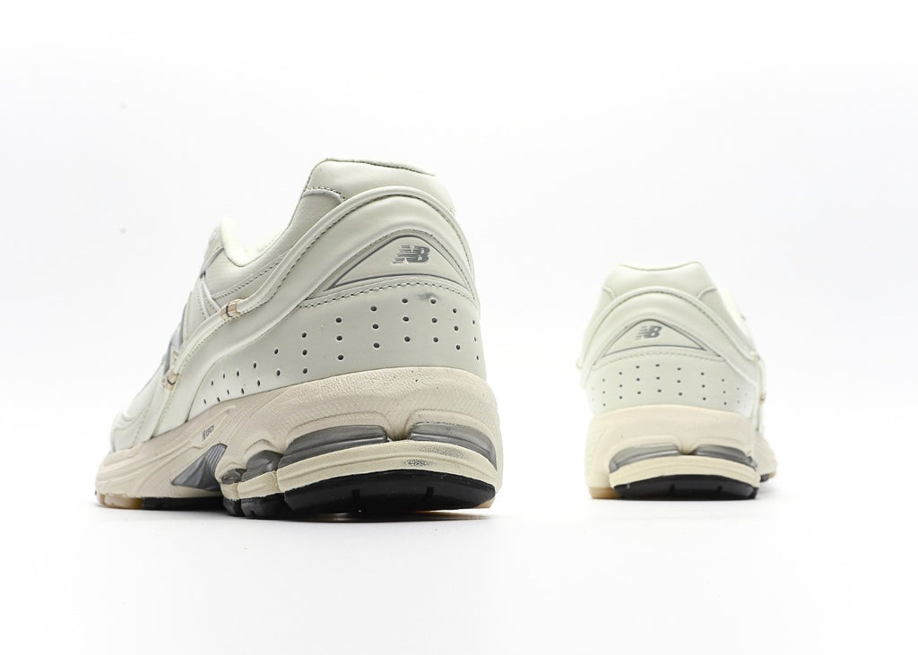 New Balance RANDOMEVENT x UNIK x 2002R [PREMIUM]