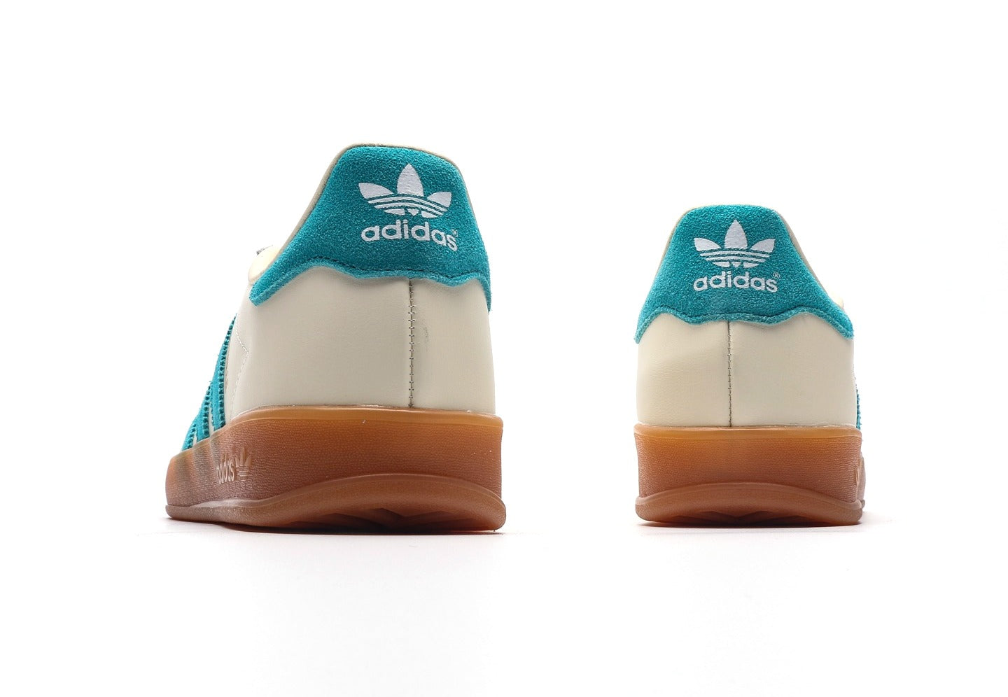 Gazelle Indoor Chalk White Gum