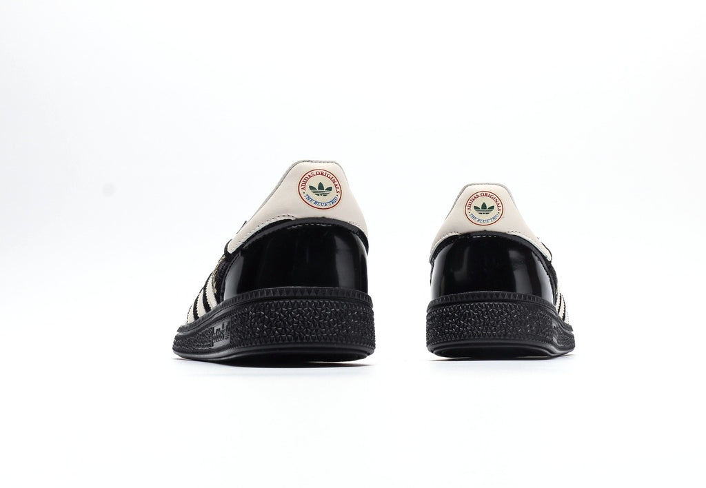 The Blue Trio x Handball Spezial "Black White"