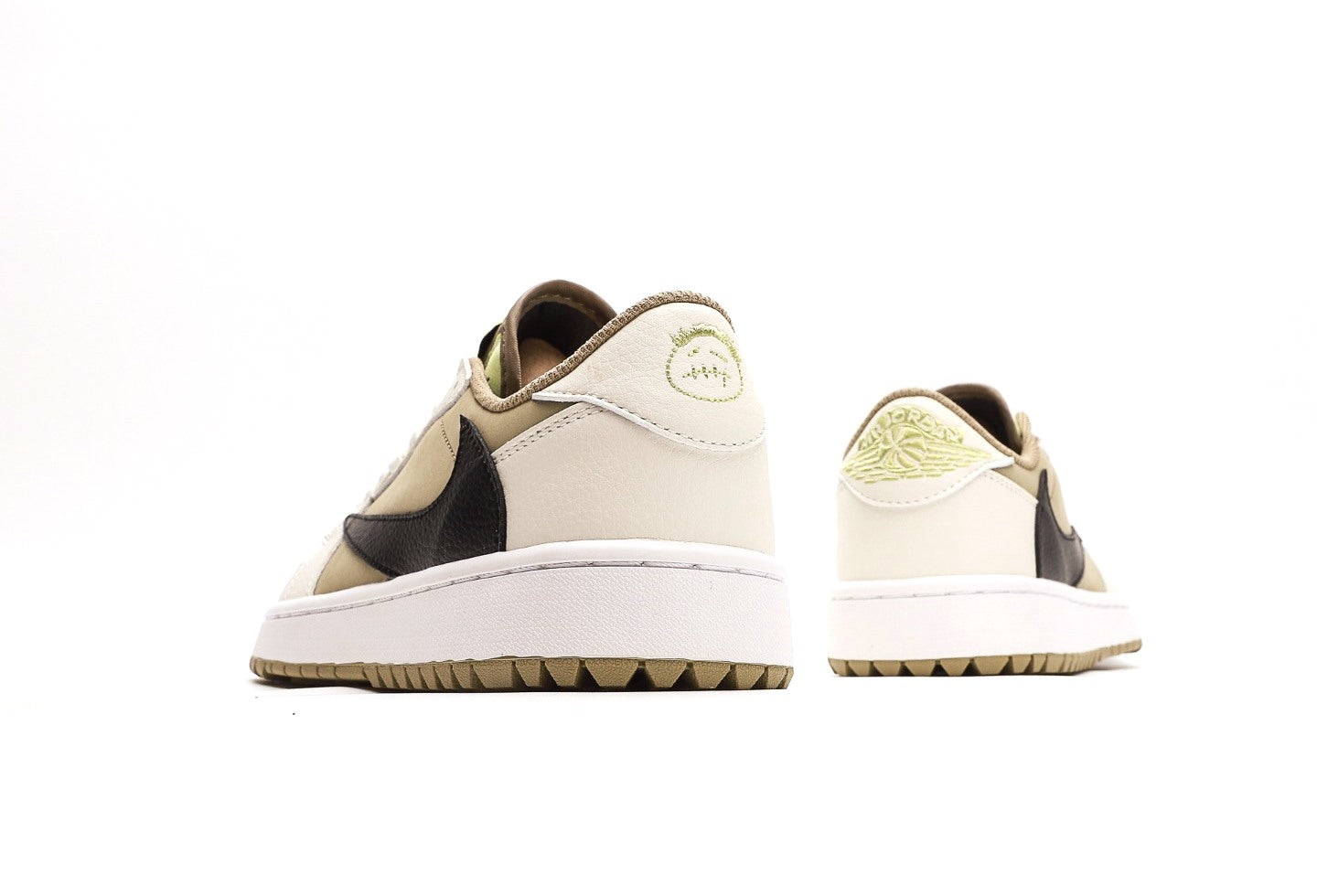 Travis Scott x Air Jordan 1 Low Golf 'Neutral Olive'
