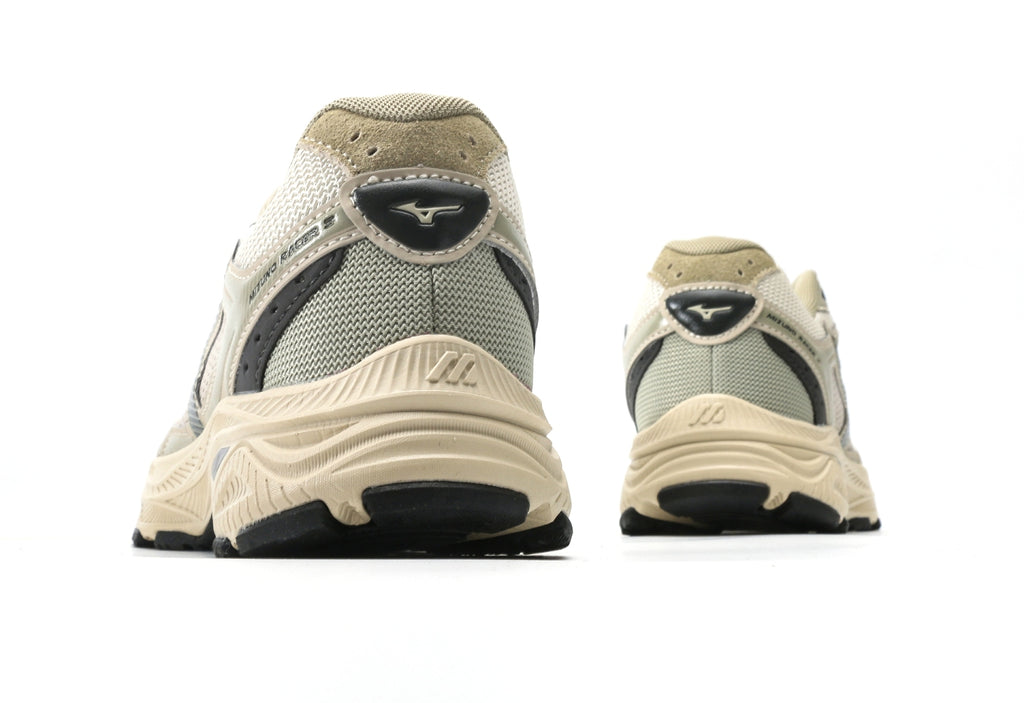 Mizuno RACER S
