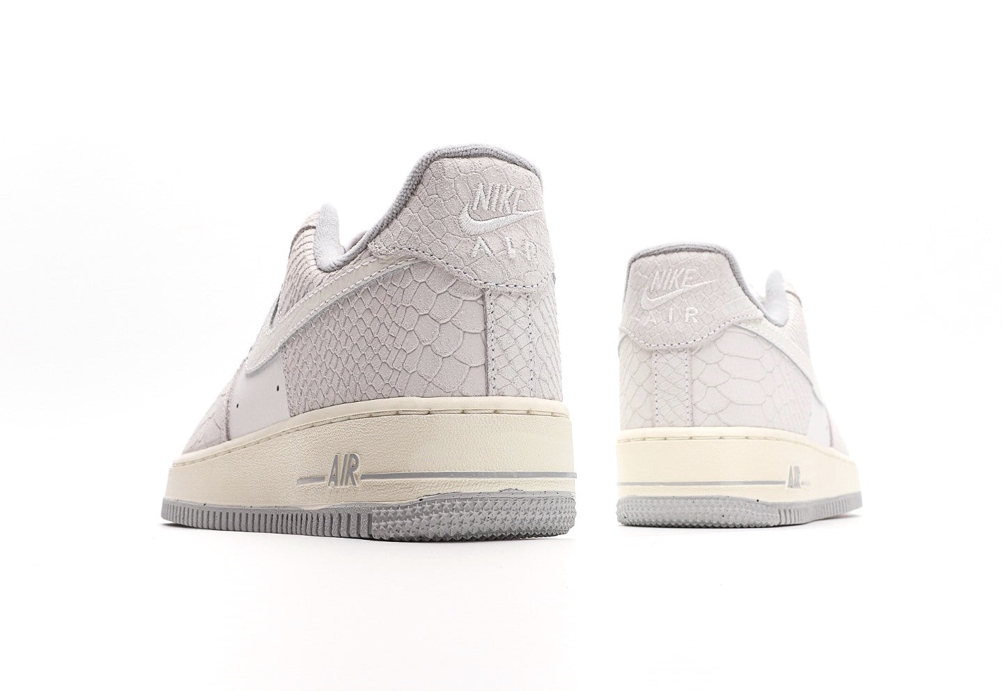 Air Force 1 White Python