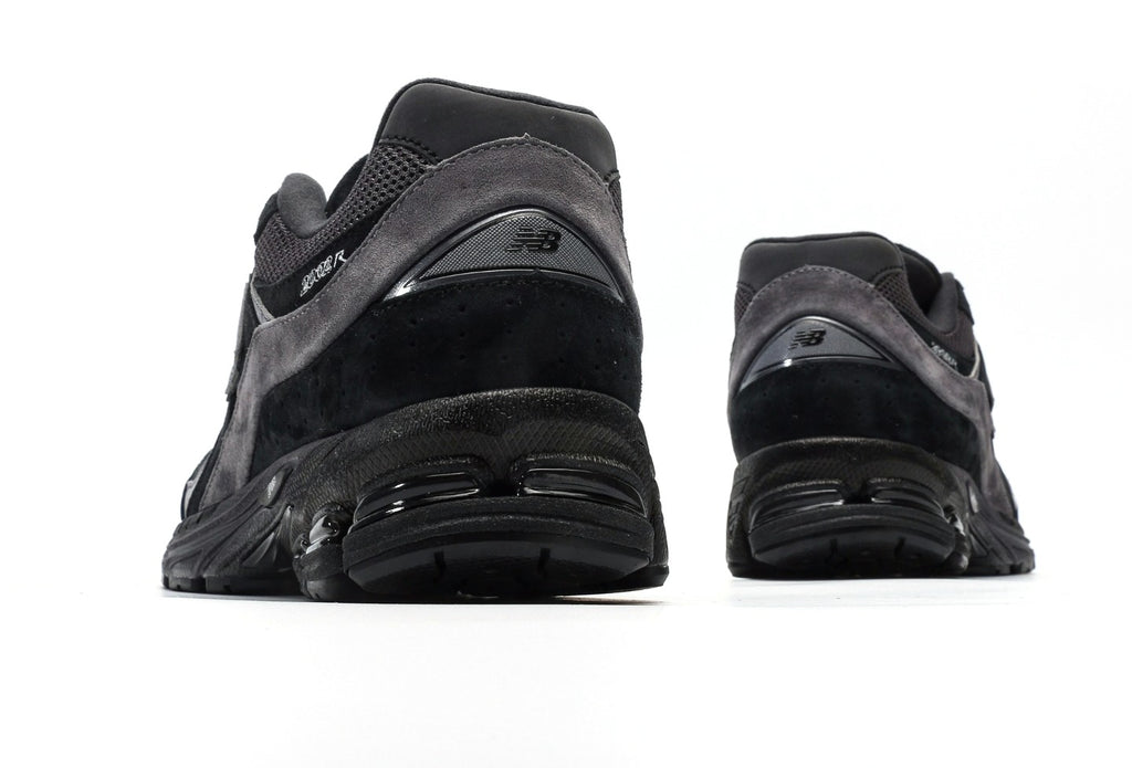 New Balance 2002R "Black Dark Grey"