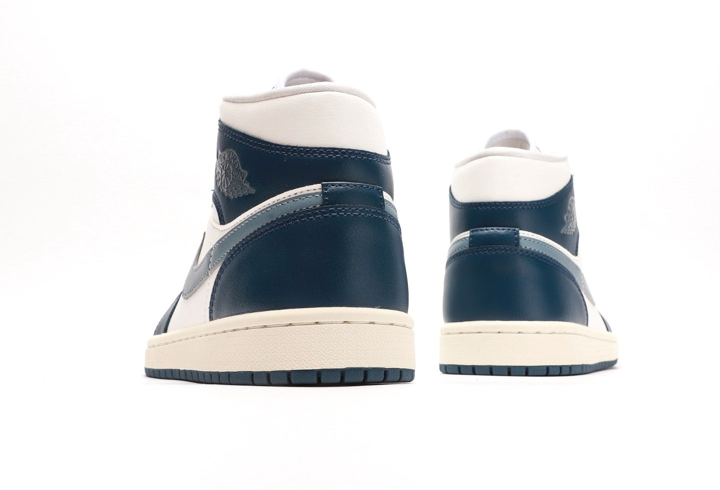 Air Jordan 1 Mid Sky J French Blue