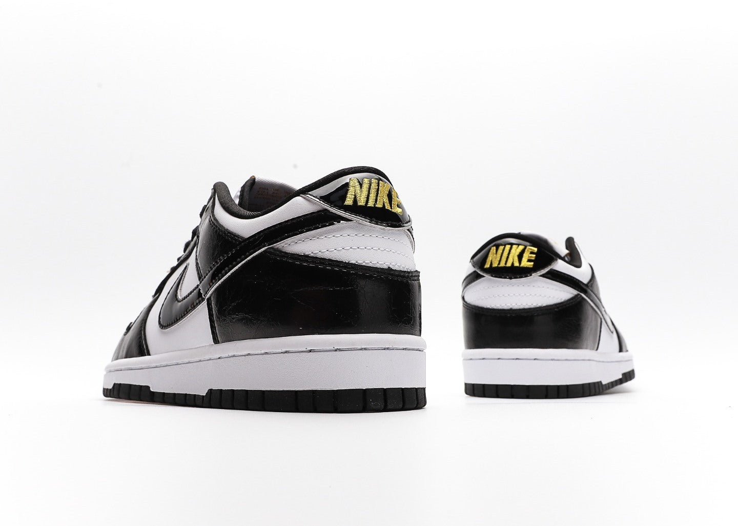 Dunk Low "World Champions" Black White