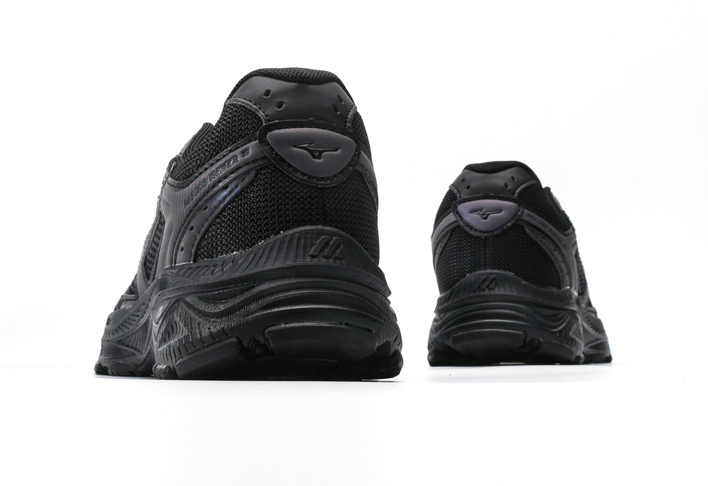 Mizuno RACER S