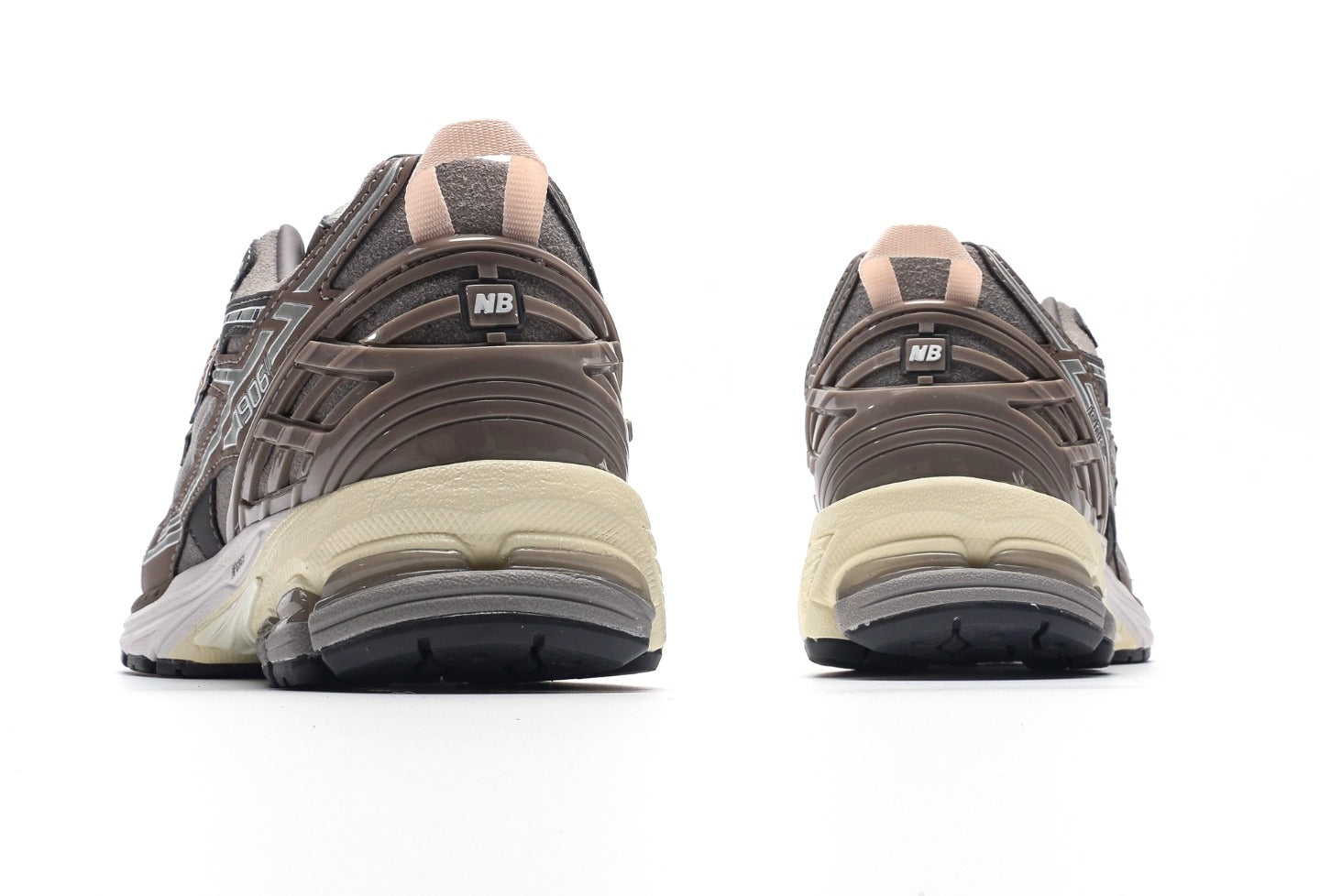 N.Hoolywood x Invincible x NB 1906U