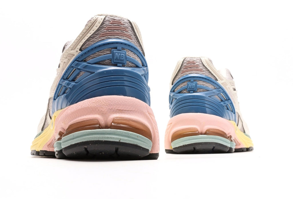 New Balance 1906U "Angora Blue Pink"