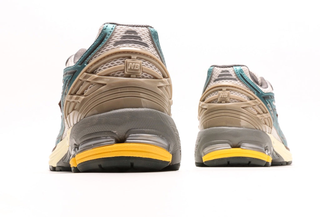 New Balance 1906R "New Spruce"