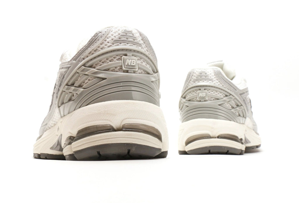 New Balance Protection Pack Reflective