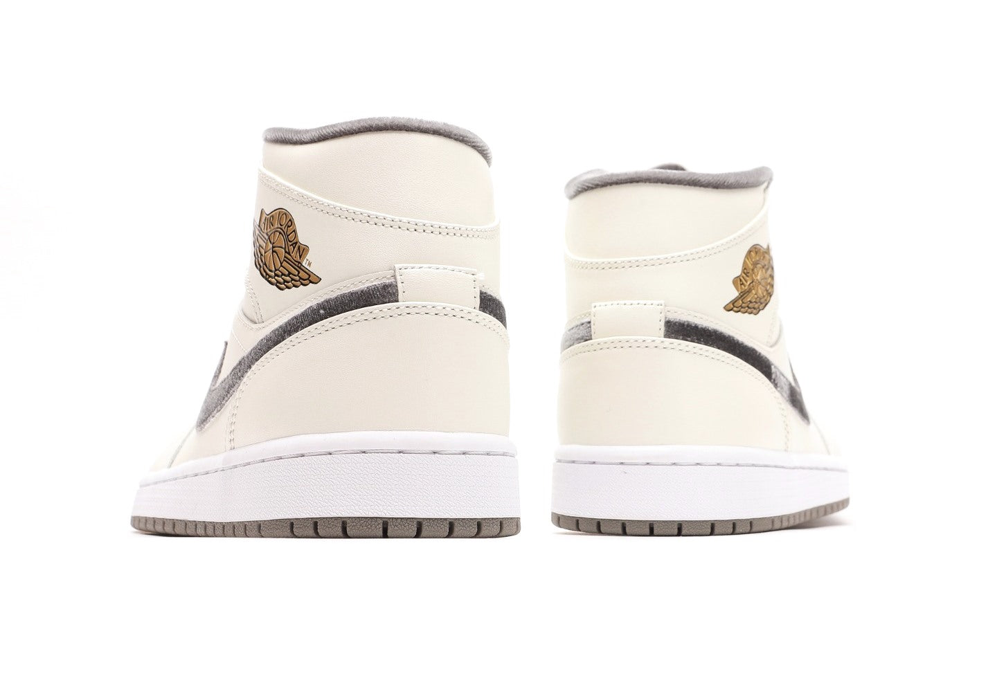 Air Jordan 1 Mid GS "Grey Velvet Toe"