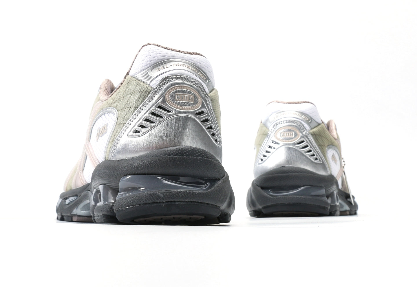 Gel-Nimbus 10.1 Kith White Morganite