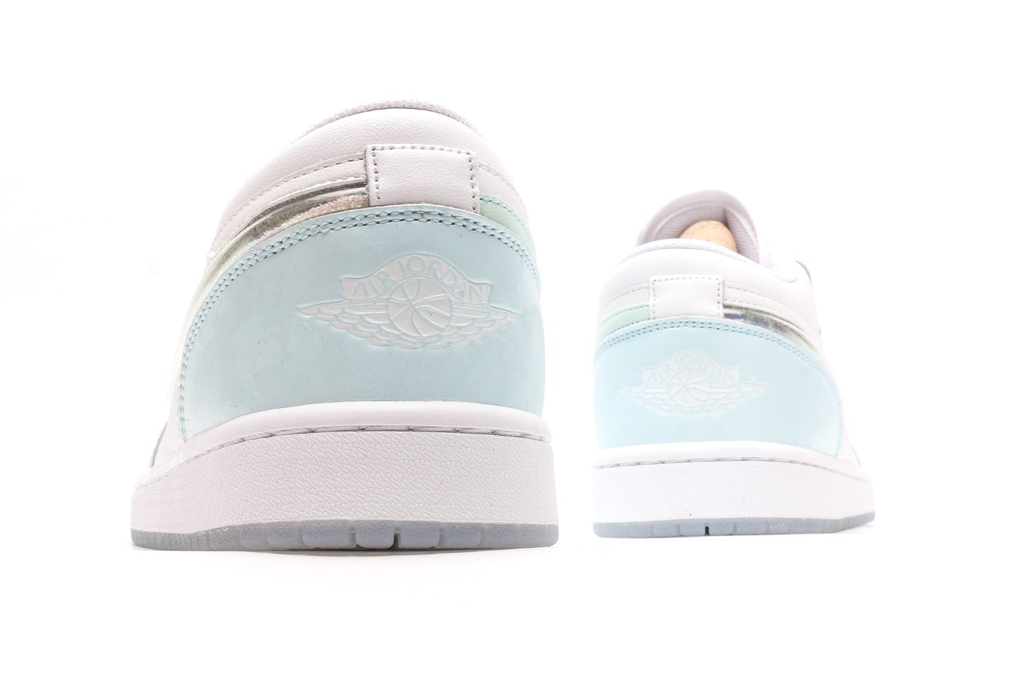 Air Jordan 1 Low SE 'Glacier Blue'