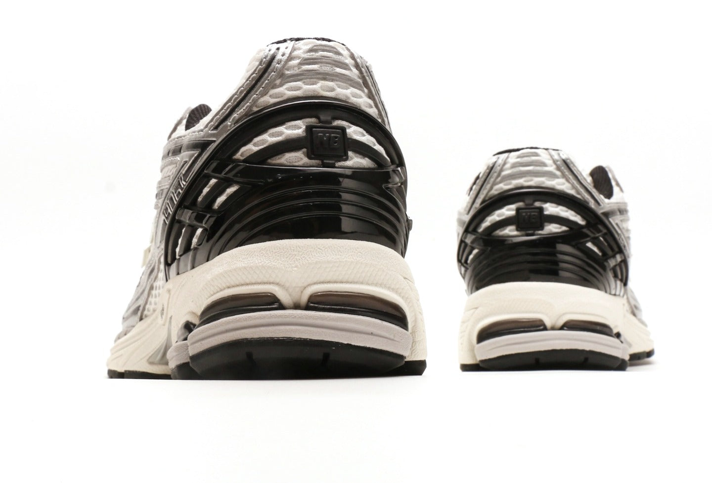 New Balance 1906R "Silver Metallic Black" [PK GOD]