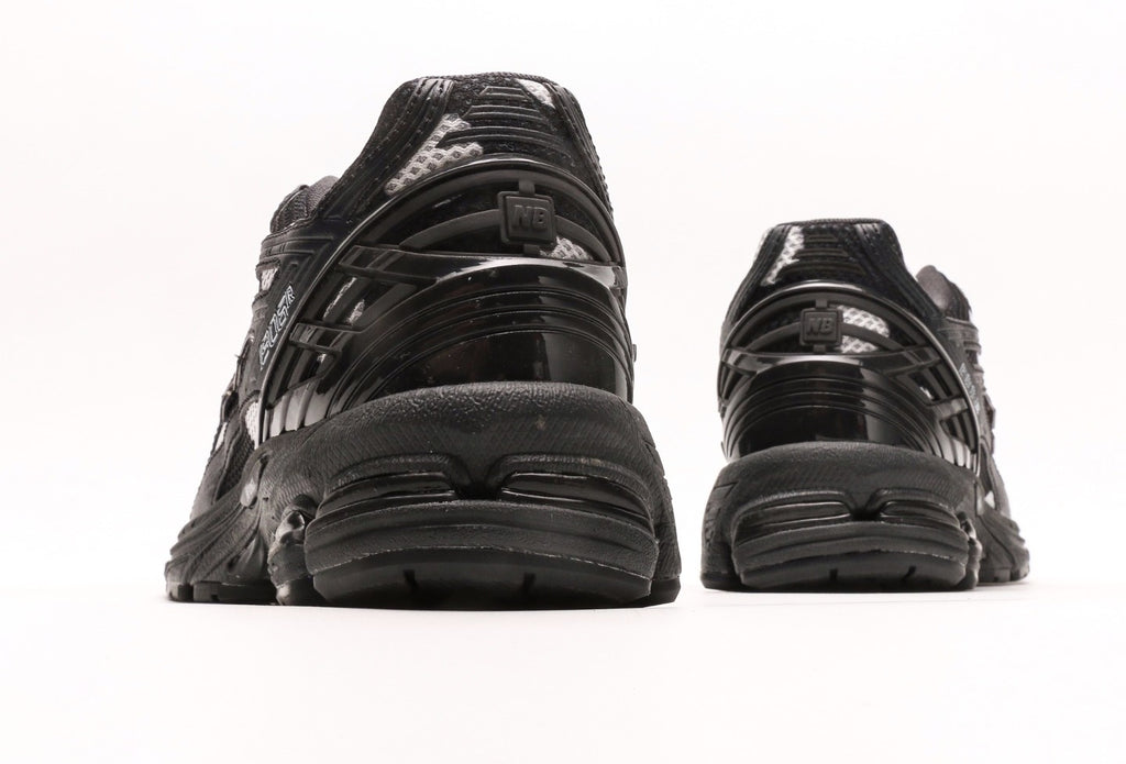 New Balance 1906R "Polka Dot Pack - Phantom"